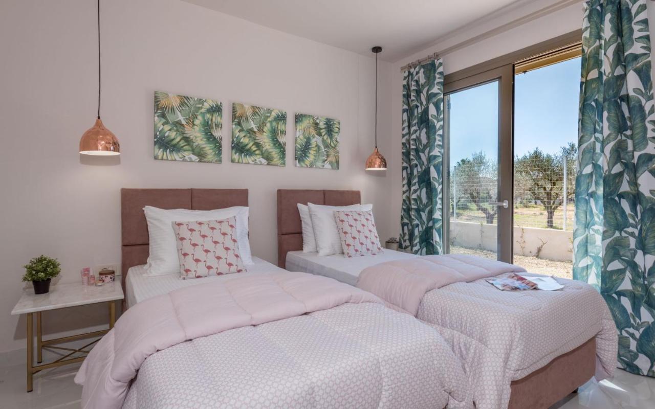 Zante Prime Heated Pool Villas Plános Eksteriør bilde