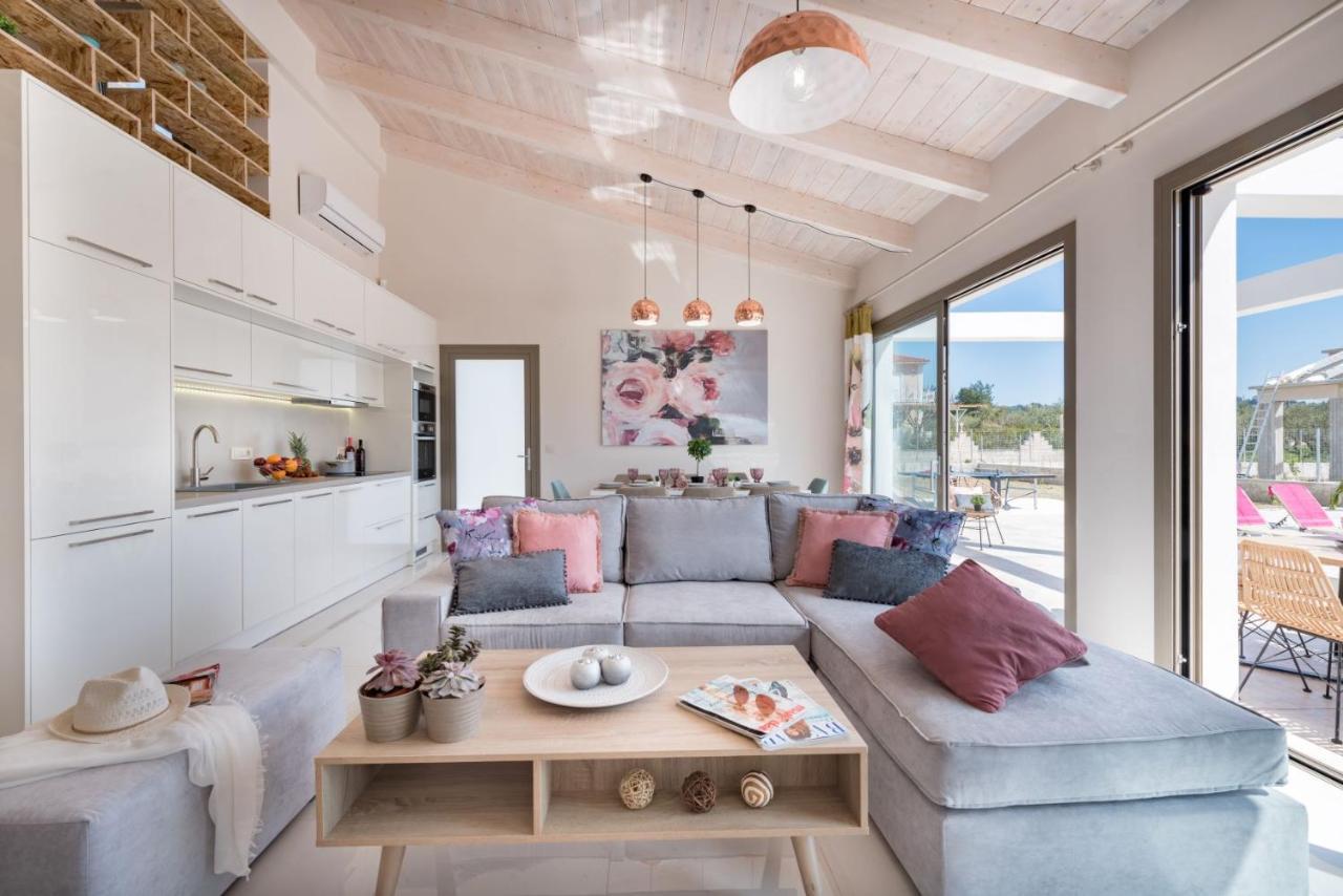 Zante Prime Heated Pool Villas Plános Eksteriør bilde